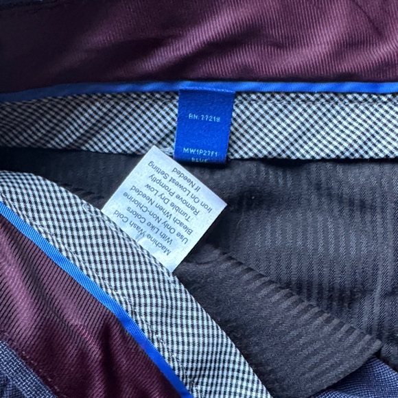 Men's Elegant Navy Dress Pants - Picture 2 of 4